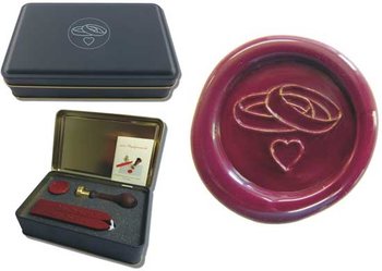 Siegel-Set in Geschenkdose Petschaft - Eheringe Herz - inkl. 2 Stangen Siegelwachs rot mit Docht